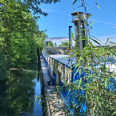 Peniche Amadeus Conviviale Et Cosy , Proche De Et De Paris Torcy (Seine-et-Marne)