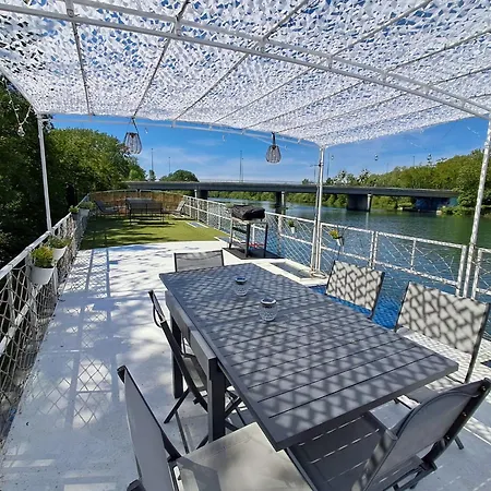 Botel Peniche Amadeus Conviviale Et Cosy , Proche De Et De Paris *